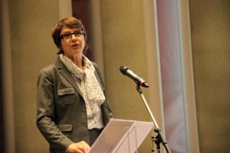 H&eacute;l&egrave;ne Miard-Delacroix